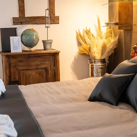 Bed & Breakfast Les Jardins De La Ferme 4*