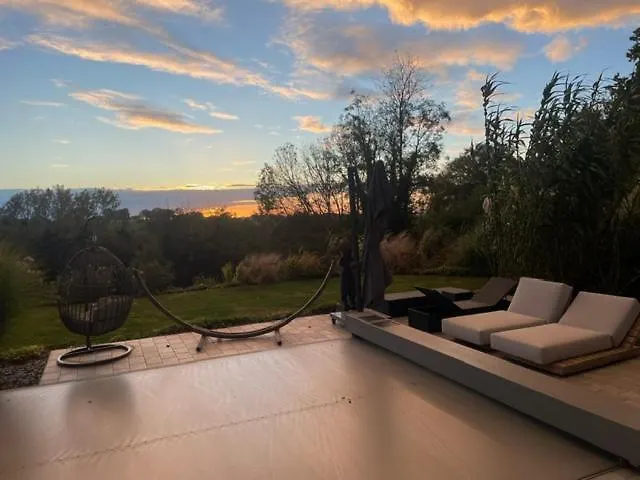 Les Jardins De La Ferme Bed & Breakfast