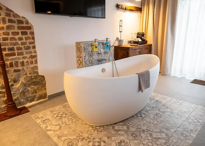 Les Jardins De La Ferme Bed & Breakfast