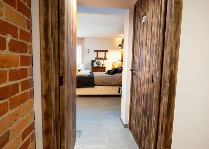 Les Jardins De La Ferme Bed & Breakfast